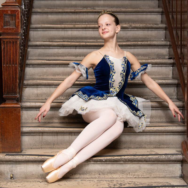 Intermediate Foundation RAD Ballet | Age: 11-16y | Saturdays at 9:00-10:00| MH - Knightsbridge - Full Term - From September 2025 - Dakoda&