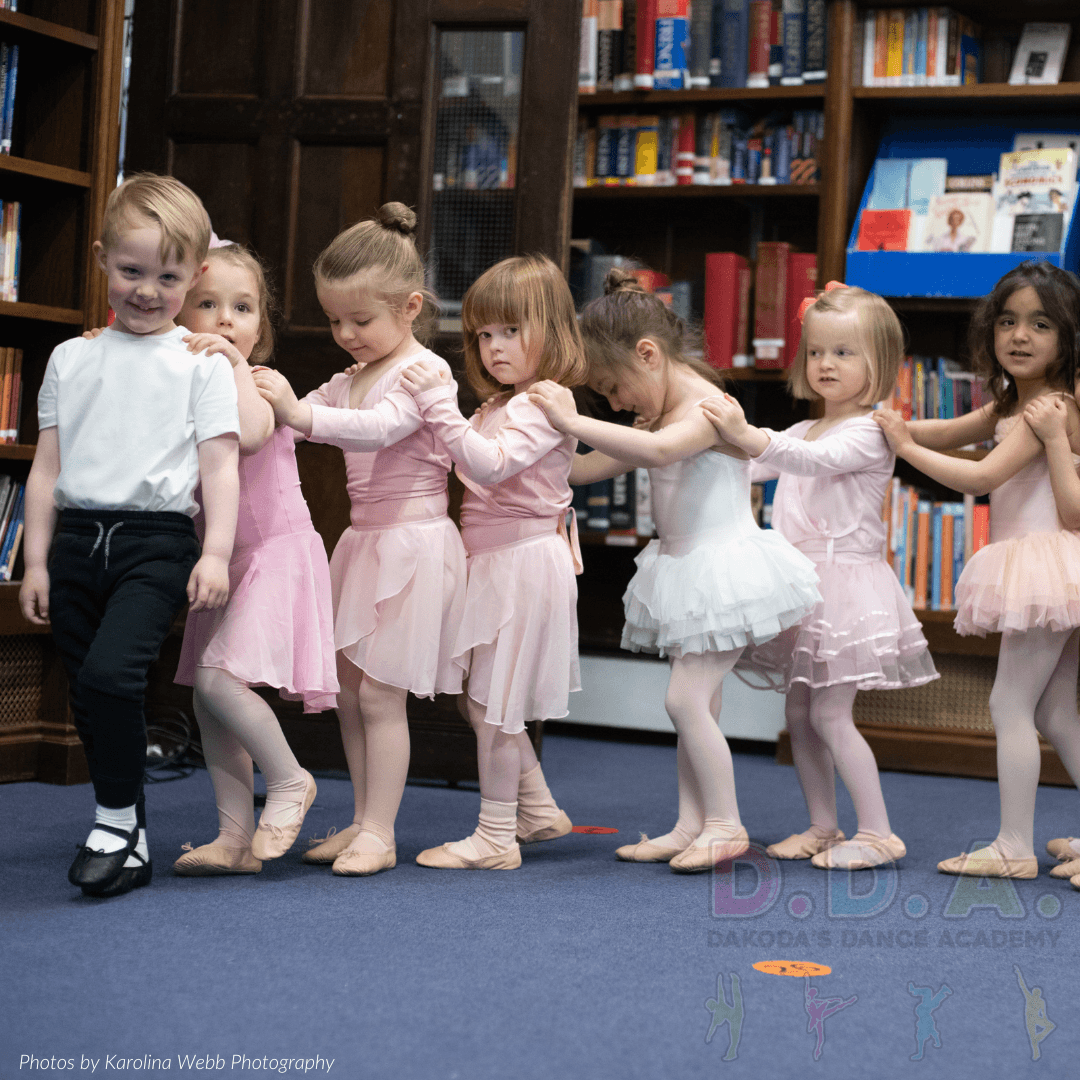 Beginner Ballet | Age: 3-4y | Thursday at 16.00 - 16:30pm | Morehouse, Knightsbridge - Spring - Dakoda&