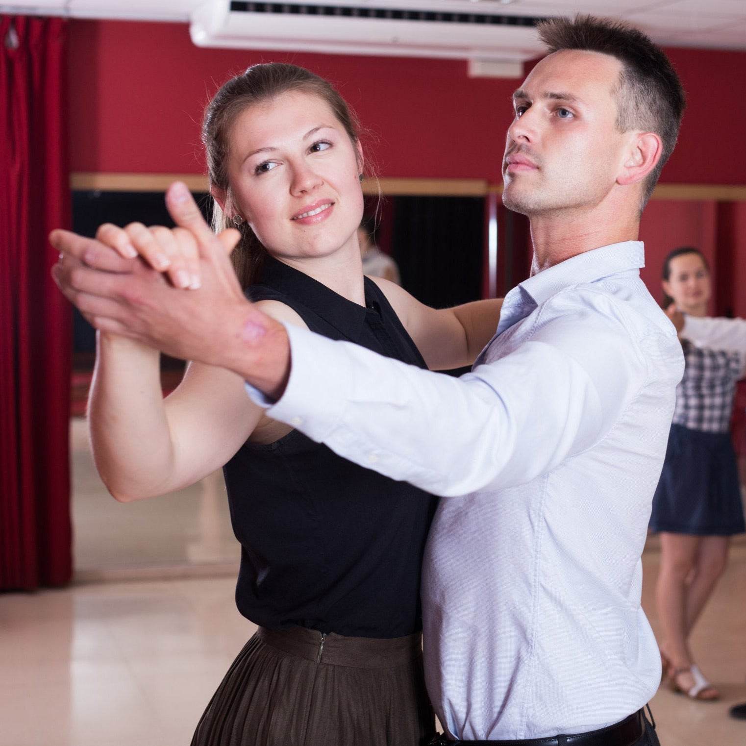 Private 1-2-1 Latin & Ballroom - Dakoda&