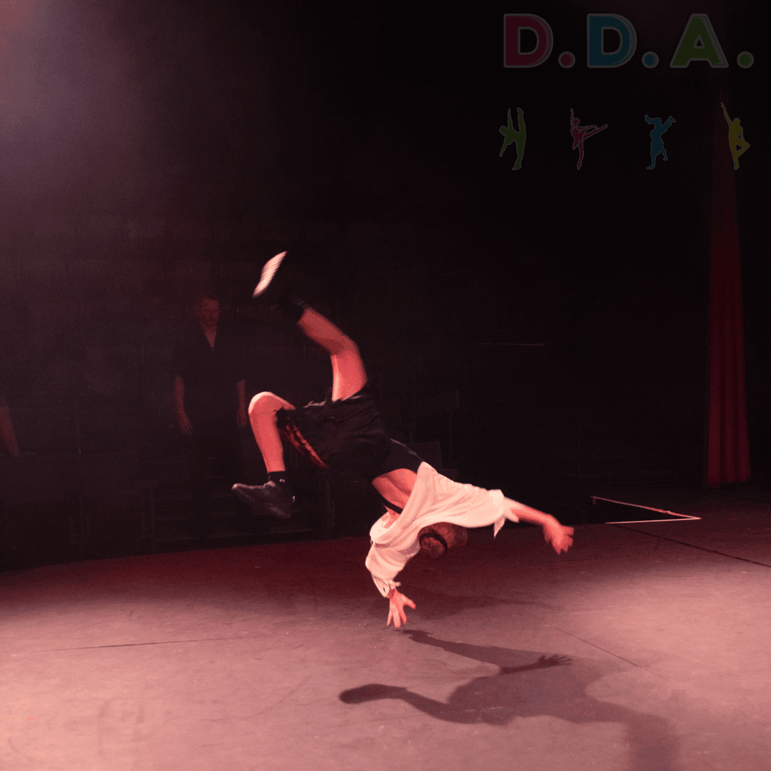 Breakdance| Age 7-12y | Thursday at 17:45-18:45| FBS- Fulham - Trial Class - From September 2025 - Dakoda's Dance Academy & Knightsbridge Ballet