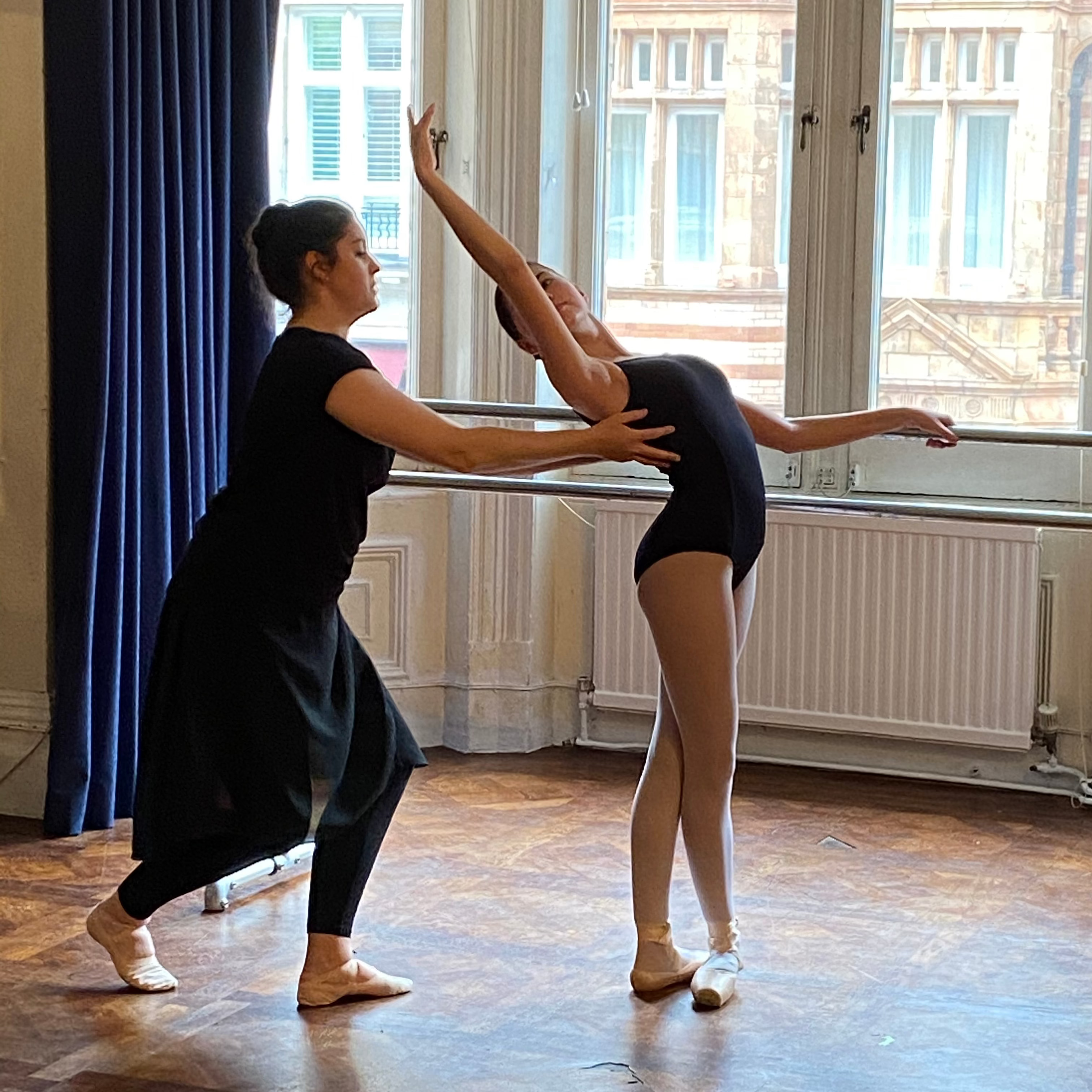 10 x Private 1-2-1 Dance & Performing Arts Classes. Wedding Dance | Ballet Pointe Work | Commercial | Street Dance | Break Dance | Singing | Drama and More ( Includes 10% discount) - Dakoda&