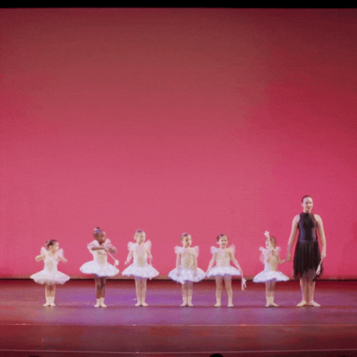 Beginner Ballet | Age: 3-4y | Saturday at 9.15 - 9.45am | Marlborough - Trial - Dakoda&
