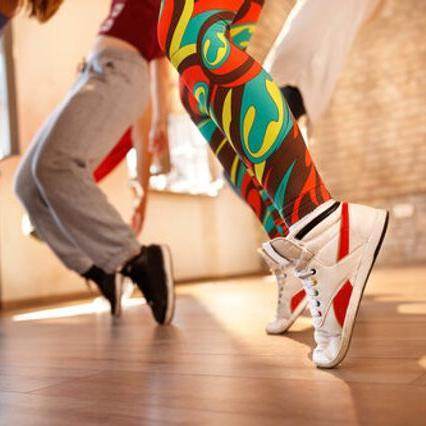10 x Private 1-2-1 Dance & Performing Arts Classes. Wedding Dance | Ballet Pointe Work | Commercial | Street Dance | Break Dance | Singing | Drama and More ( Includes 10% discount) - Dakoda&