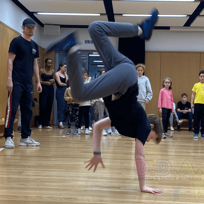 Street Dance | Age: 7-12y | Saturday at 12.00 - 12:45pm |FBS - Fulham - Trial Class - Dakoda&